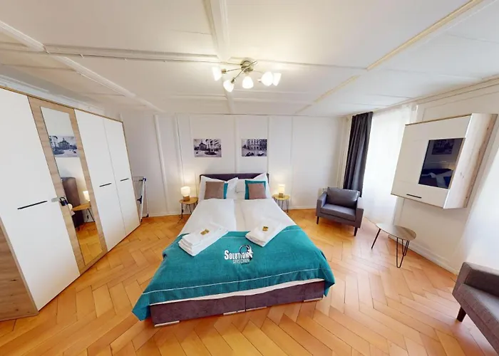 Zentrale 2,5 Altstadtwohnung - Boxspringbett - Smart Tv Daire *