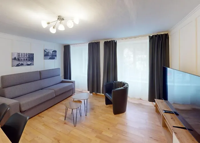 Zentrale 2,5 Altstadtwohnung - Boxspringbett - Smart Tv Apartament *