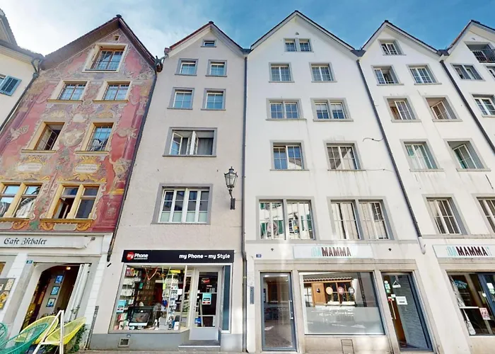 Apartament Zentrale 2,5 Altstadtwohnung - Boxspringbett - Smart Tv *